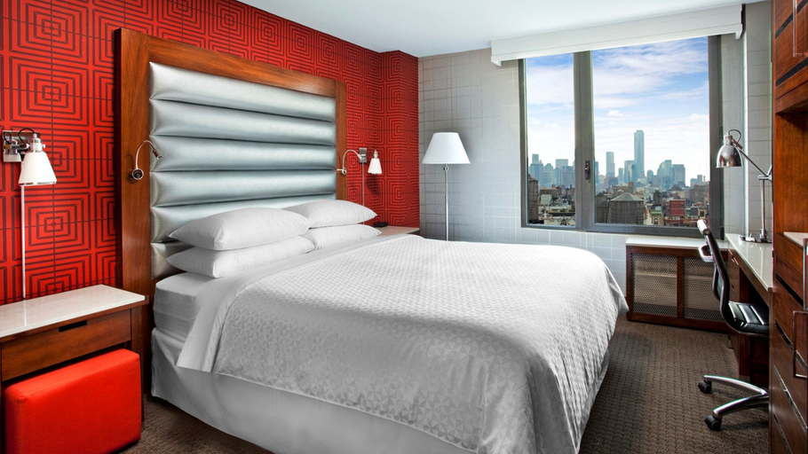 Bedroom 2, Four Points By Sheraton Manhattan Chelsea, New York