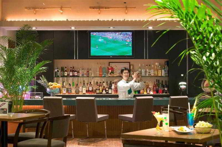 Food & Drinks 4, Welco Naritaand, Narita
