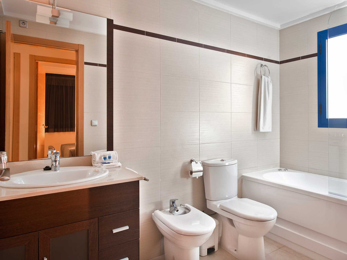 Bathroom 5, Alicante Hills Apartamentos Turisticos, Alicante