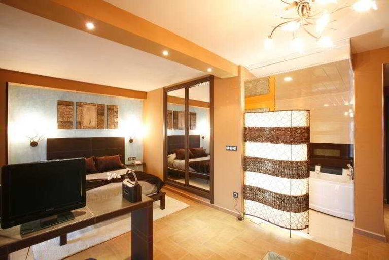 Bedroom 2, Hotel La Nava, Granada