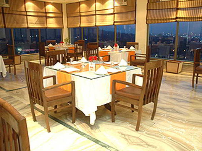 Food & Drinks 5, Laxman Jhula Divine Resort, Garhwal