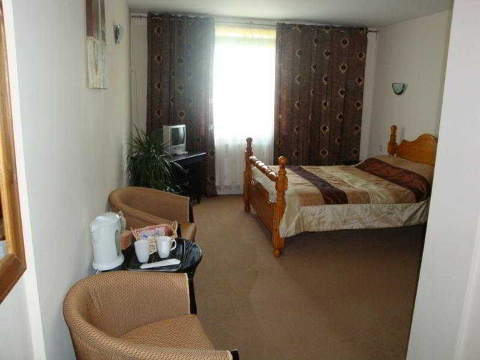 Bedroom 3, De Salis Hotel, Essex