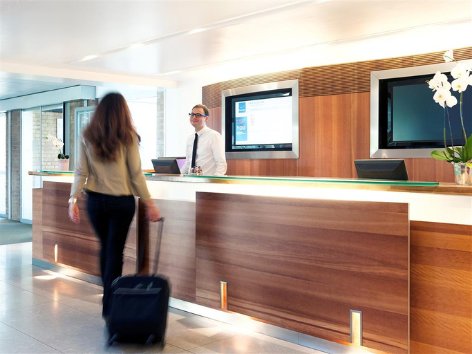 Public Area 5, Novotel Valenciennes, Nord