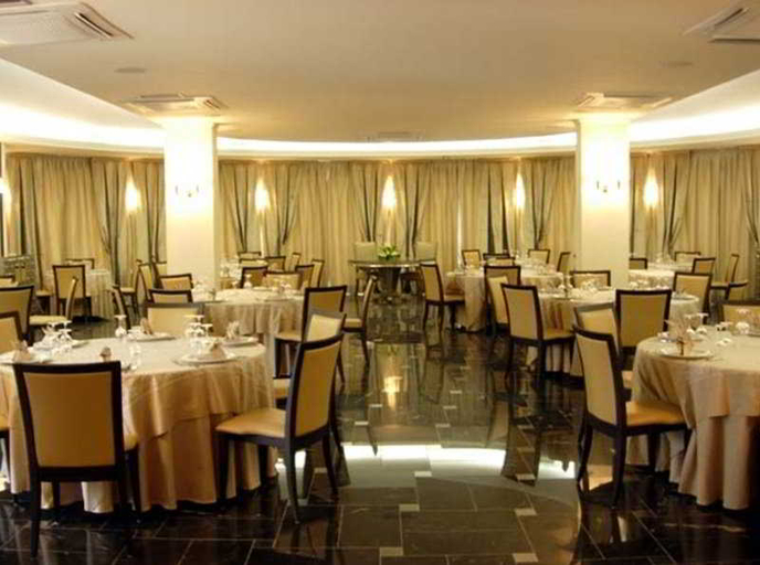 Food & Drinks 5, REGENT BEACH HOTEL & APARTMENTS, Reggio Di Calabria