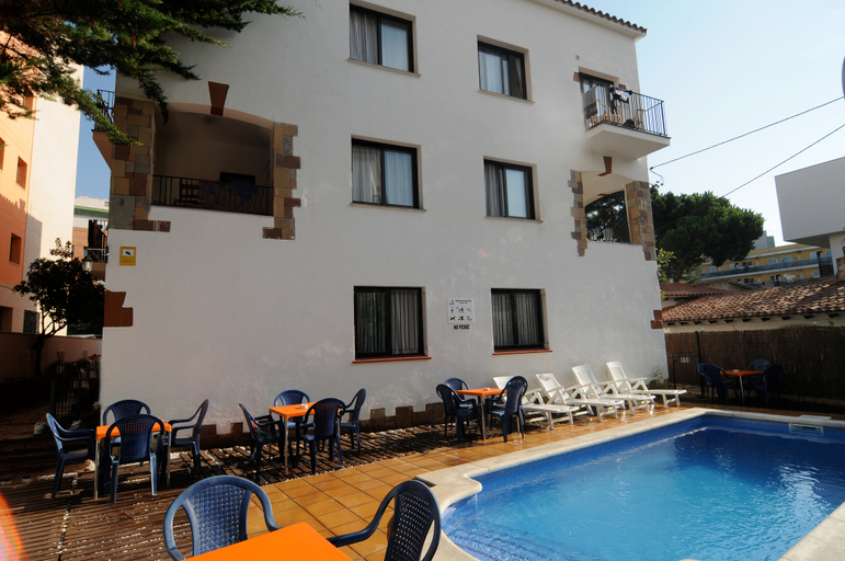 Sport & Beauty 1, Apartaments AR Caribe, Girona