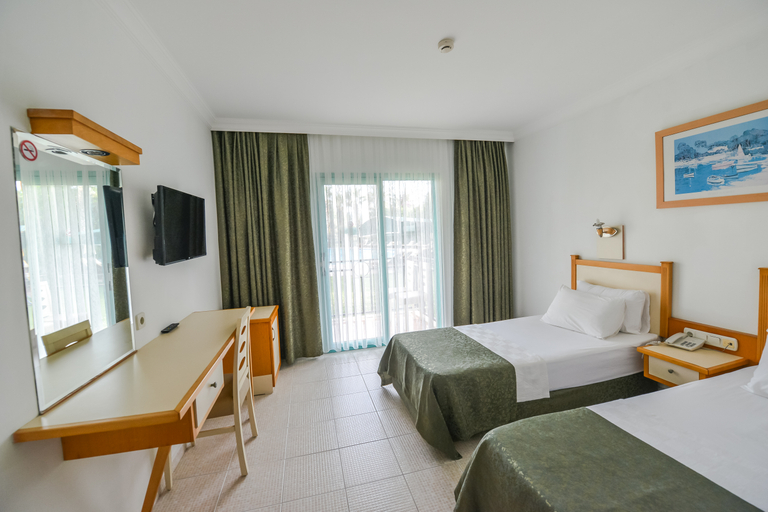 Bedroom 2, Rebin Beach Hotel, Fethiye