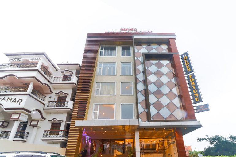 Capital O 46159 Hotel Golden Fortune, Azamgarh