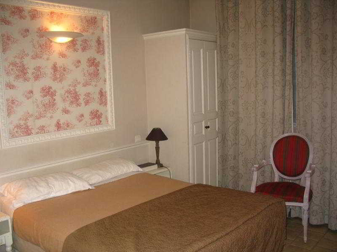 Bedroom 4, Mary's, Paris