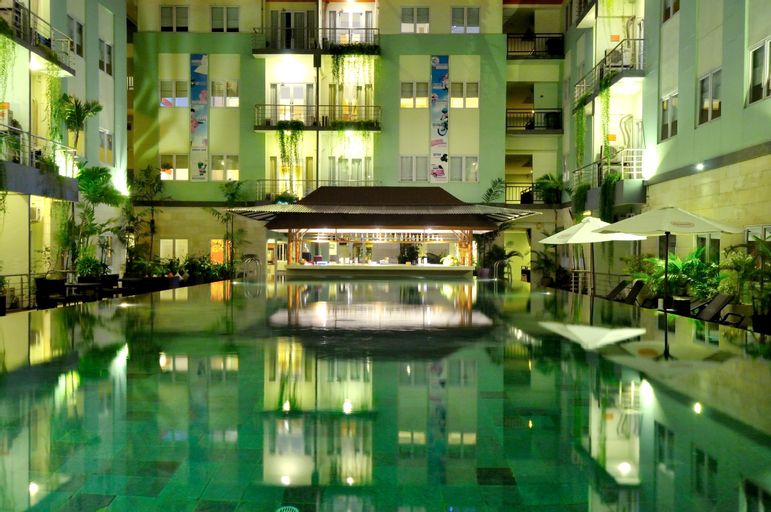 HOTEL & RESIDENCES Riverview Kuta - Bali (Associated HARRIS), Badung