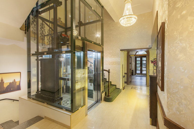 Public Area 3, Green Garden Hotel, Praha 2