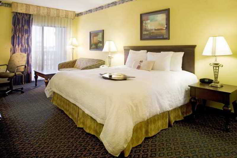 Bedroom 3, Hampton Inn & Suites St. Augustine-Vilano Beac, Saint Johns