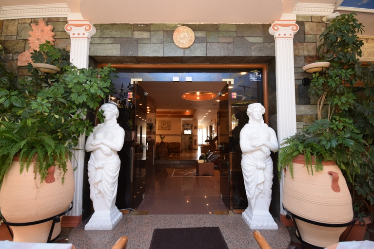 Public Area 3, Gouvia Hotel, Ionian Islands