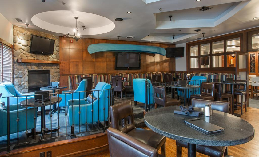 Public Area 2, Sandman Hotel Red Deer, Division No. 8