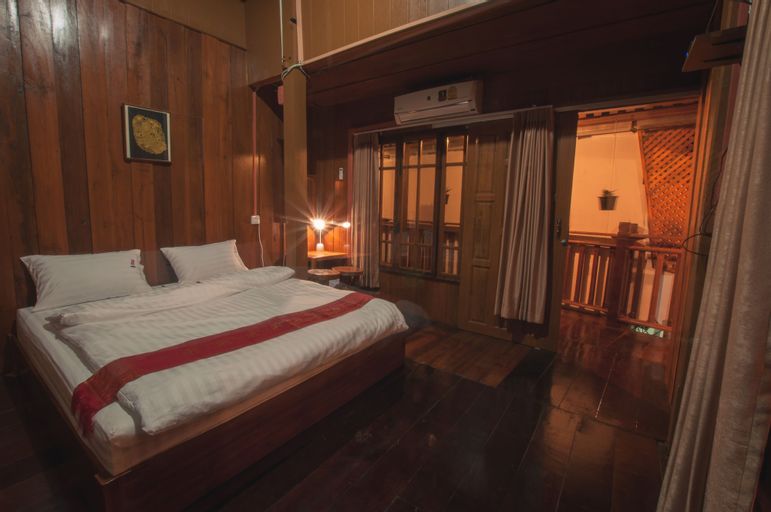 The History Cafe' & Guesthouse, Muang Sukhothai