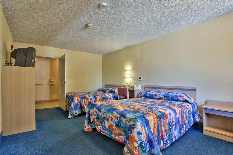 Bedroom 3, Motel 6 Kingman, AZ - Route 66 West, Mohave