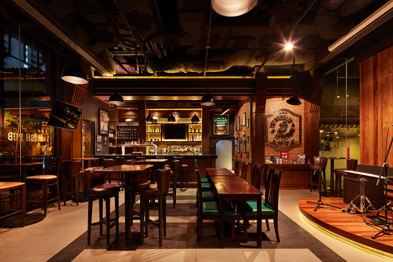 Food & Drinks 4, Paradox Bangkok Sukhumvit, Khlong Toey