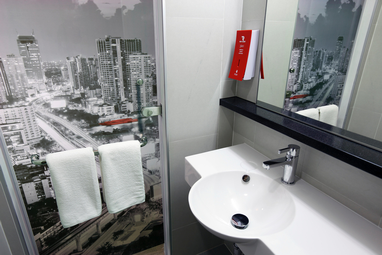 Bathroom 4