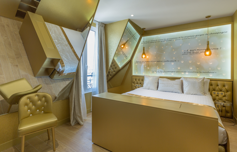 Bathroom 4, Les Bulles de Paris, Paris