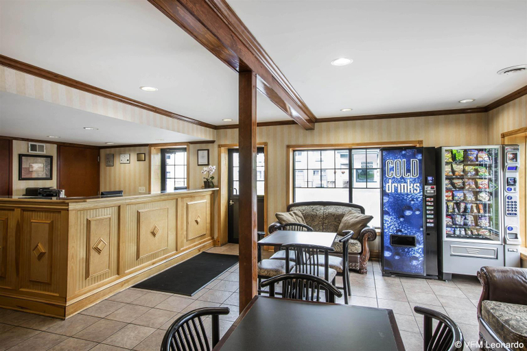 Public Area 3, Northway Inn Queensbury - Lake George, Warren