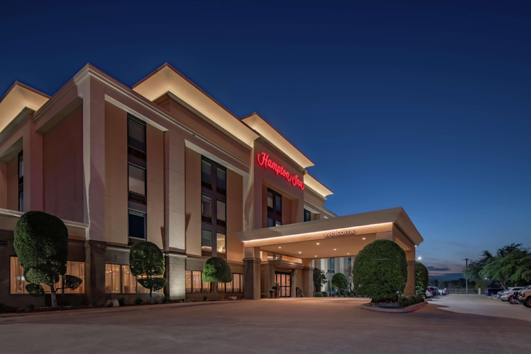 Exterior & Views 1, Hampton Inn Waco, McLennan