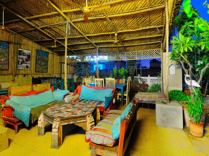 Public Area 2, Townhouse OAK Jyoti Heritage, Delhi