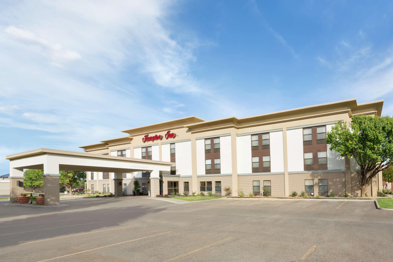 Exterior & Views 2, Hampton Inn Lubbock, Lubbock