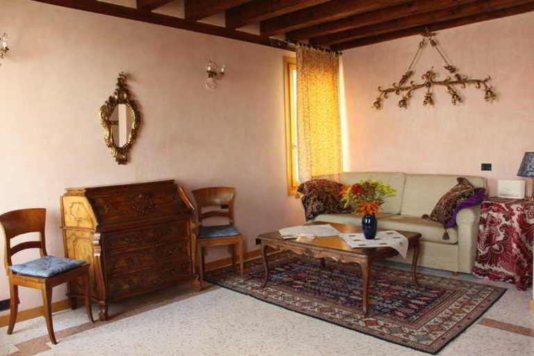 Public Area 5, San Simeon Suite, Venezia