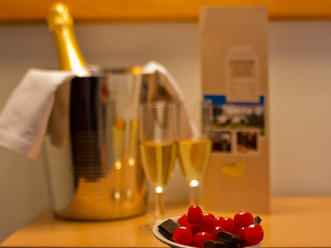 Food & Drinks 3