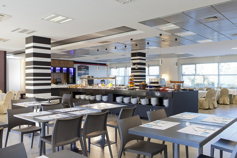 Food & Drinks 4, Vertice apartamentos Sevilla Aljarafe, Sevilla