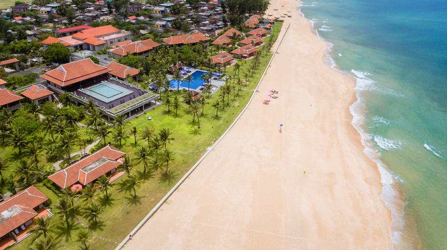 Lapochine Beach Resort (Formerly Ana Mandara Hue), Phú Vang