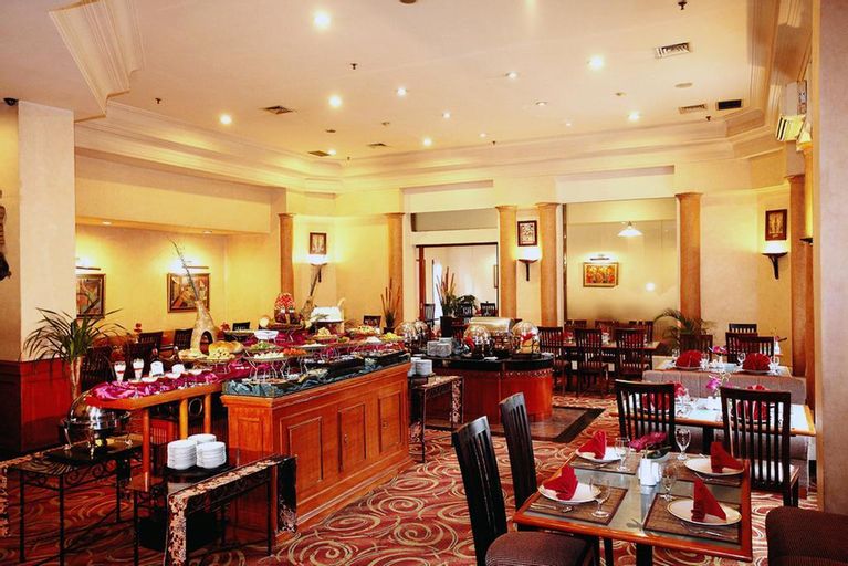 Travellers Hotel Jakarta, Central Jakarta