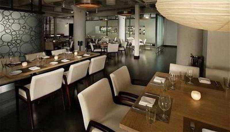 Food & Drinks 5, The Chambers Hotel, Hennepin