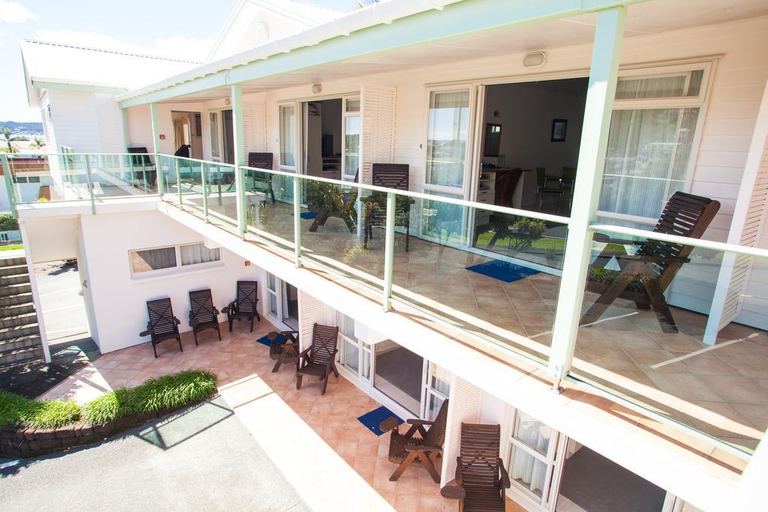Sport & Beauty, ASURE Admirals View Motel, Far North