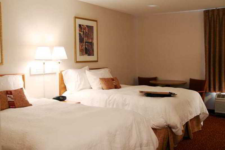 Bedroom 3, Hampton Inn Ottawa (Starved Rock Area), La Salle