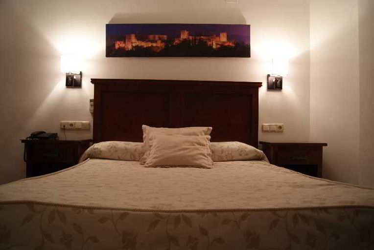 Bedroom 4, Mulhacen, Granada