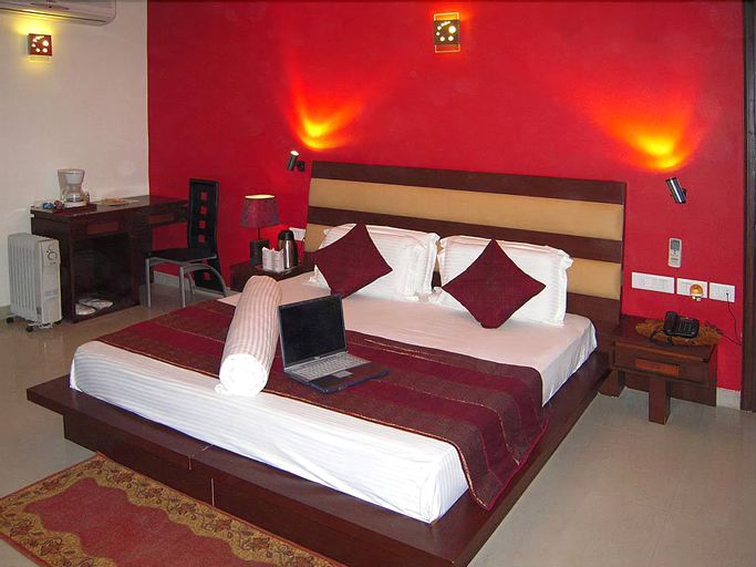 Hotel Empire, Gurgaon