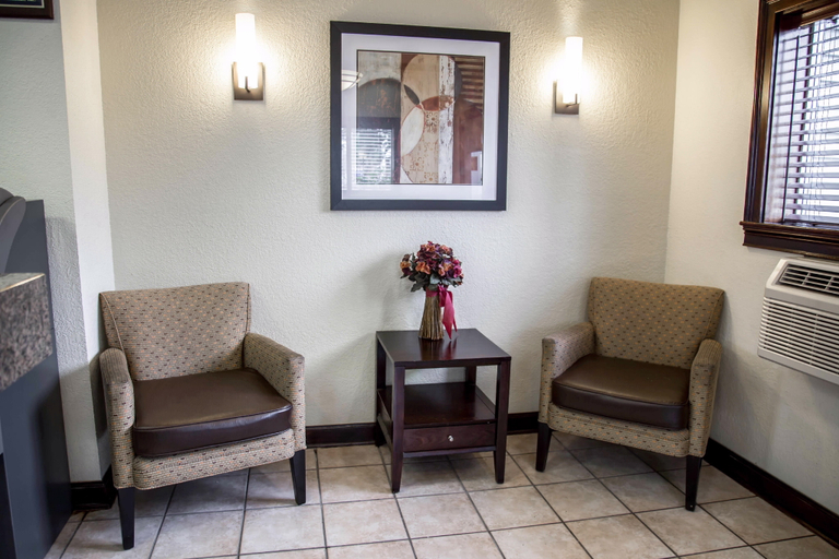 Public Area 3, HomeTowne Studios by Red Roof Orlando South, Orange