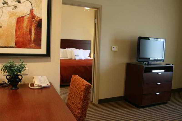 Exterior & Views 2, Homewood Suites by Hilton Macon-North, Bibb