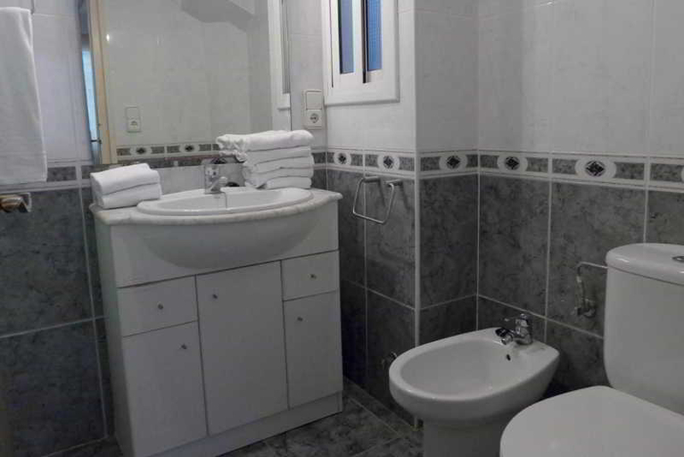 Bathroom, Rentalmar Felix, Tarragona