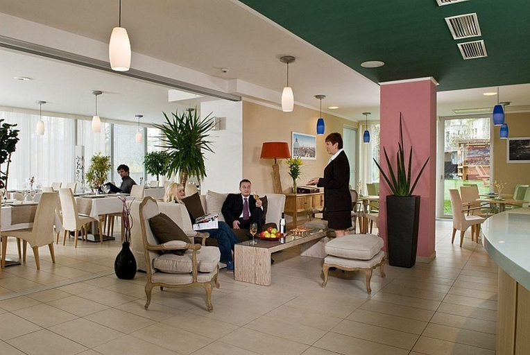 Public Area 2, Hotel Michael, Praha 4