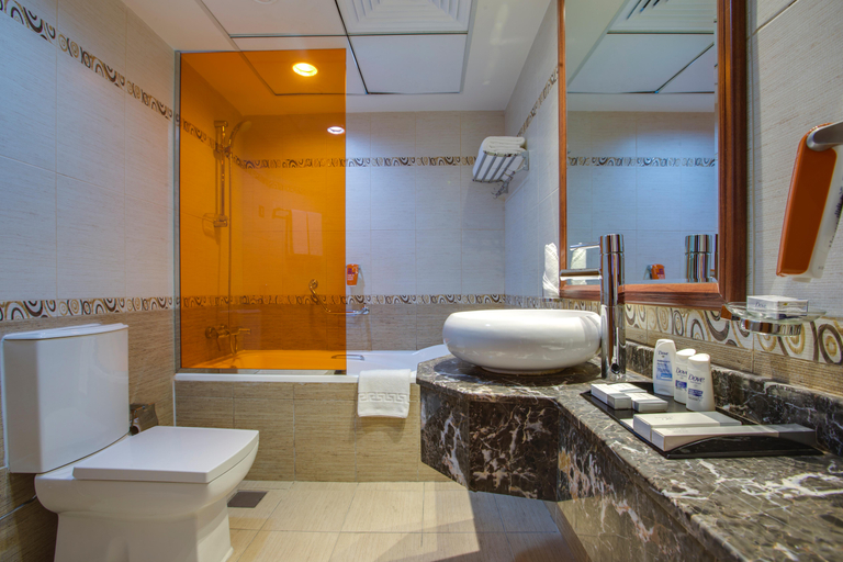 Bathroom 5, Pearl Executive Hotel Apartments, Dubai