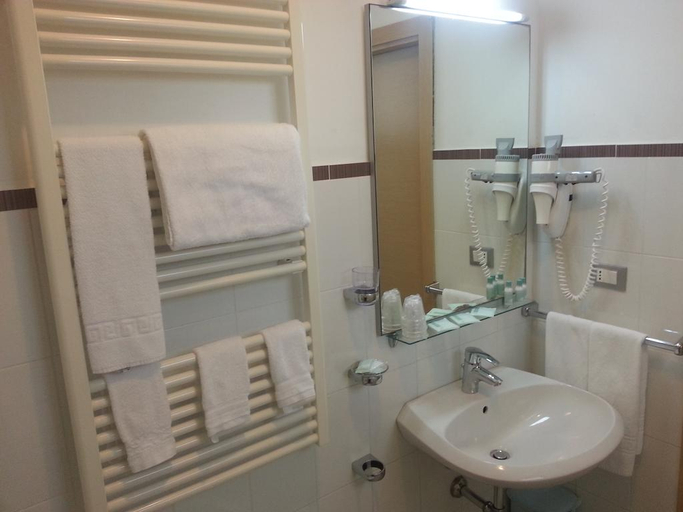 Bathroom, Hotel Duca degli Abruzzi, Pescara