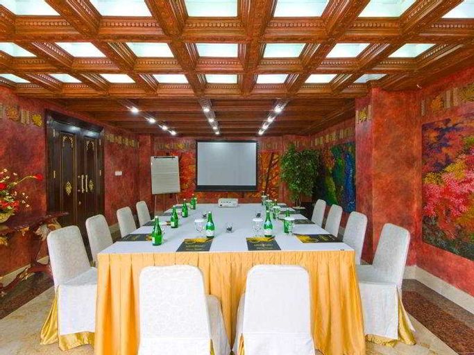 Business Facilities