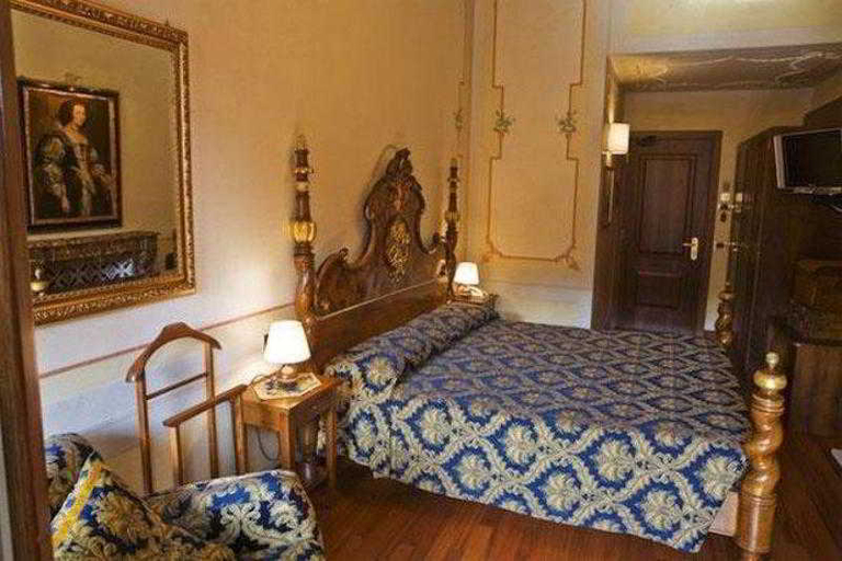 Bedroom 4, UNA HOTELS Ala Venezia - Adults +16, Venezia