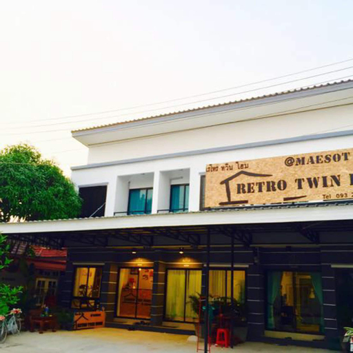 Retro Twin Home at Maesot, Mae Sot