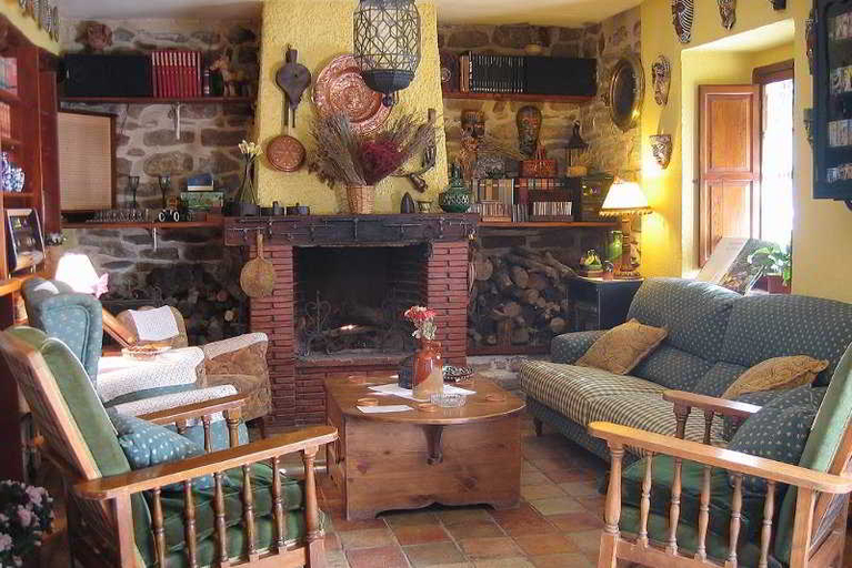 Public Area 3, La Casería de Tito, Jaén