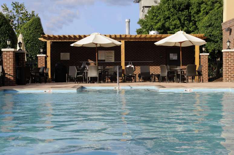 Sport & Beauty, Hampton Inn & Suites Elliston Place Nashville, Davidson