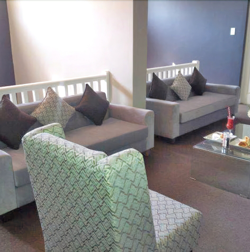 1St Class Manor B&B, Buffalo City
