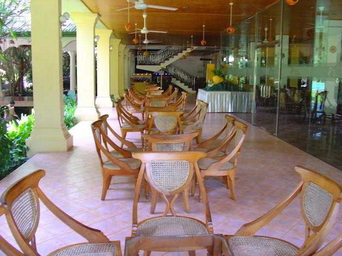 Public Area 3, Sudu Araliya Polonnaruwa, Thamankaduwa