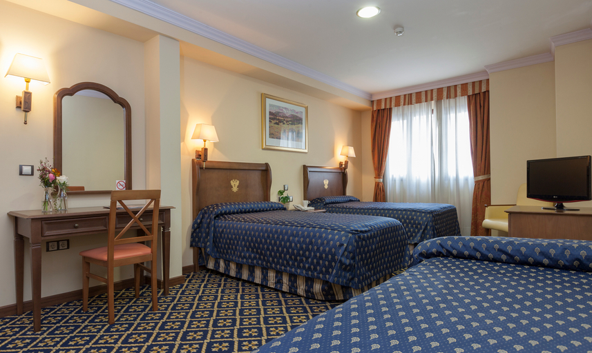 Bedroom 2, Dorma Juan De Austria, Madrid